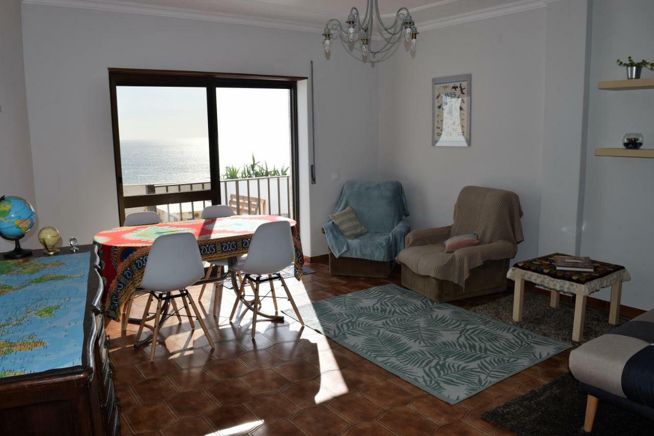 Отель Casa Dos Passarinhos-Seaview@Назаре Экстерьер фото